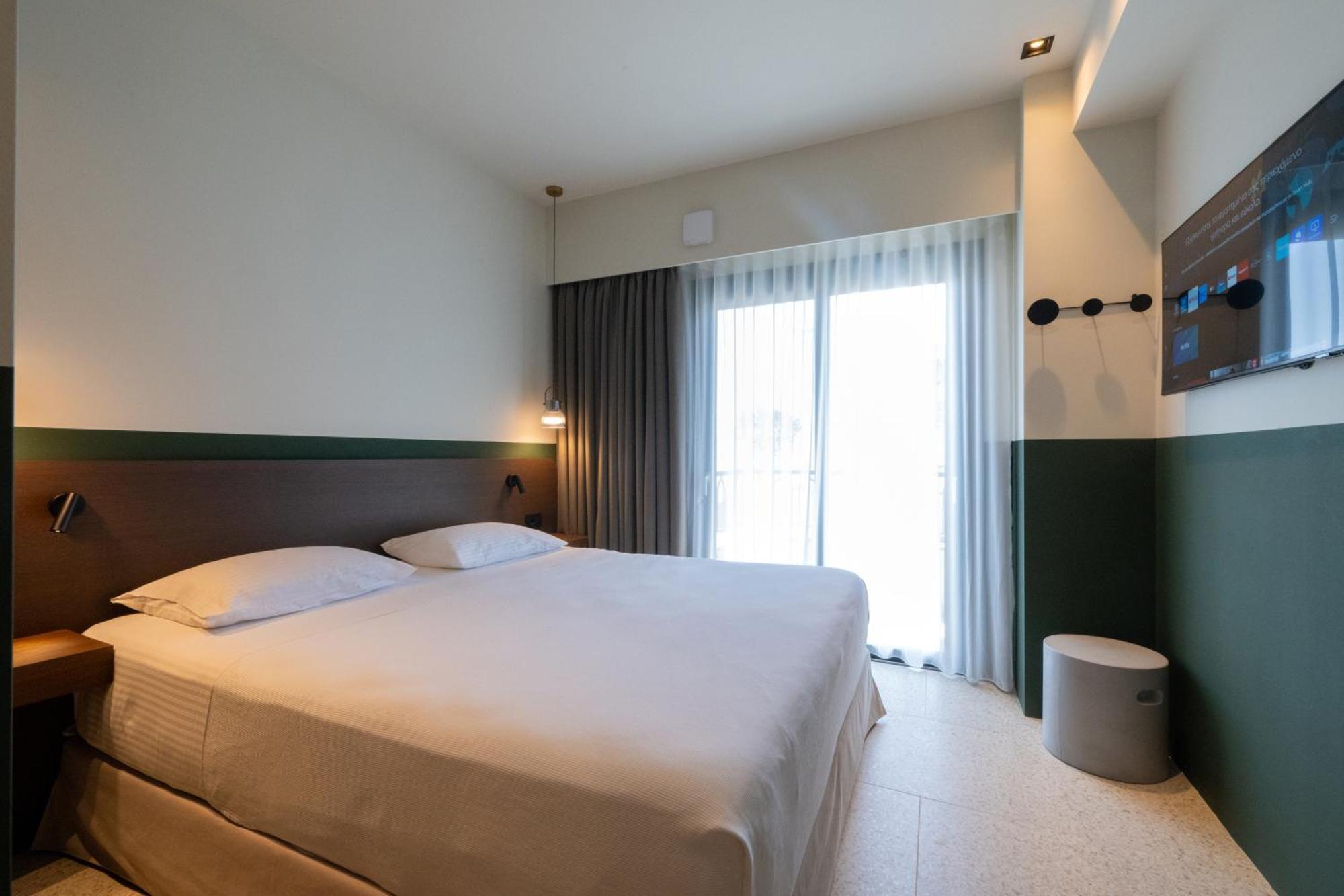 Evripidou 7 - Kalamata Mediterranean Suites Exteriör bild