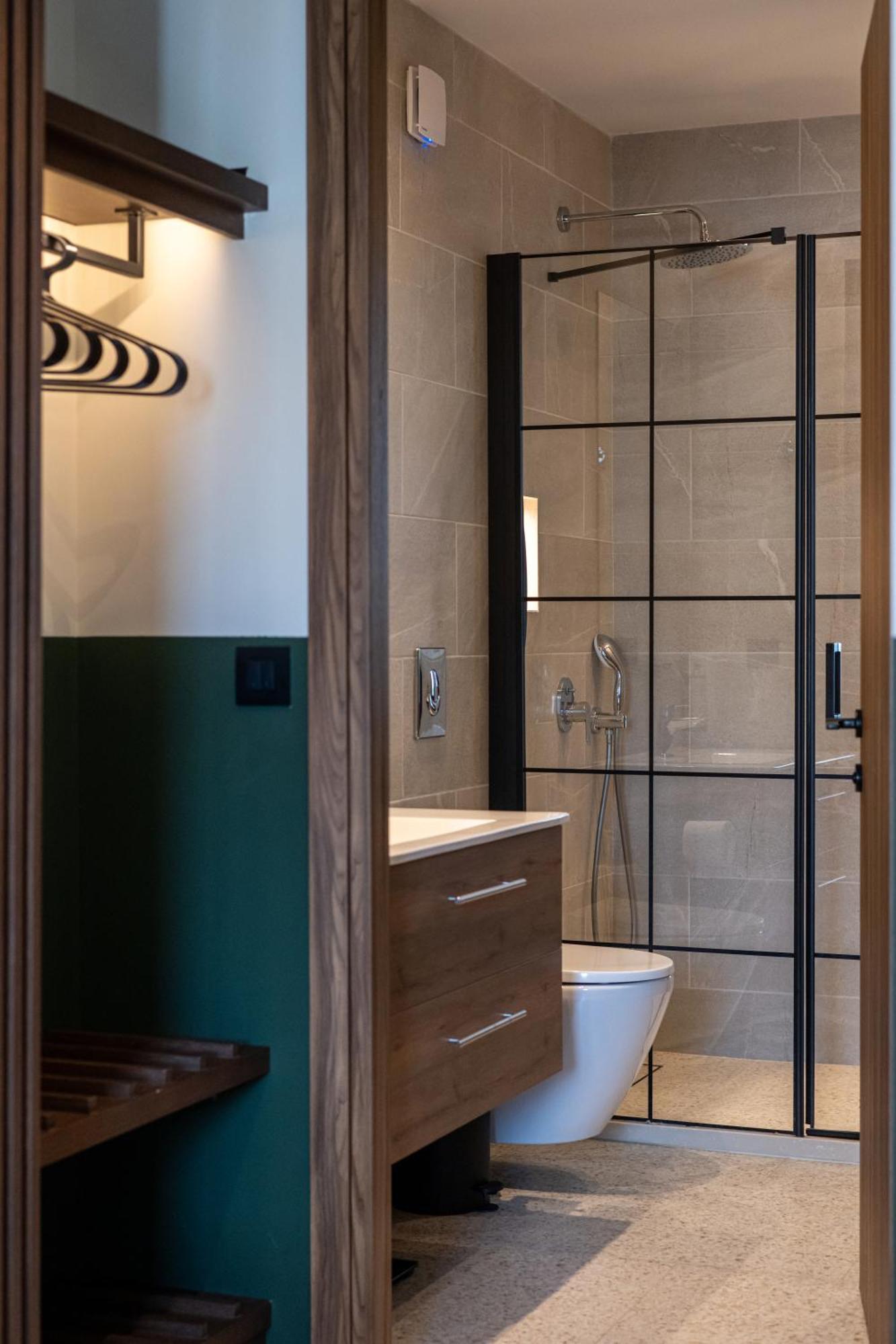 Evripidou 7 - Kalamata Mediterranean Suites Rum bild